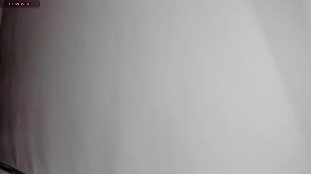 Snapshot of dandii_69 chatting on 10.28.25 dandii 69 online show from 10.28.25