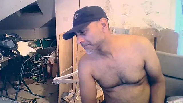 Snapshot of mista_sista_fista chatting on 06.19.26 mista sista fista online show from 06.19.26