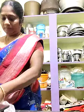 papukurty online show from 11.15.25