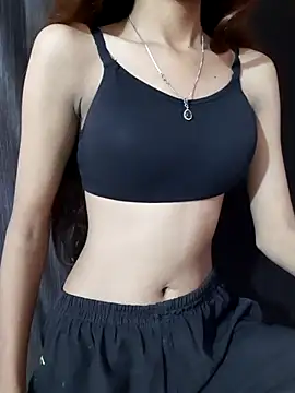 Snapshot of Mahira568 chatting on 11.15.25 Mahira568 online show from 11.15.25