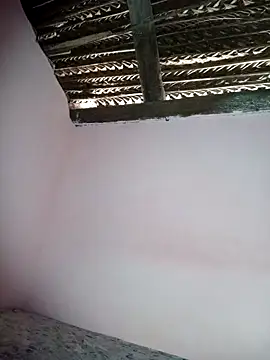 umairahaasan 1 online show from 10.28.25