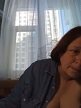 Snapshot of LedyVenera chatting on 09.10.25 LedyVenera online show from 09.10.25