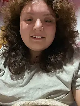 Snapshot of Solangerulo_ chatting on 02.18.26 Solangerulo online show from 02.18.26