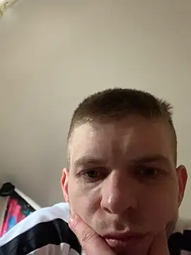 macho1347 online show from 04.04.26