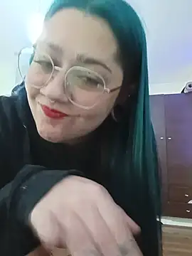 Snapshot of Dulcedeanis chatting on 07.03.26 Dulcedeanis online show from 07.03.26