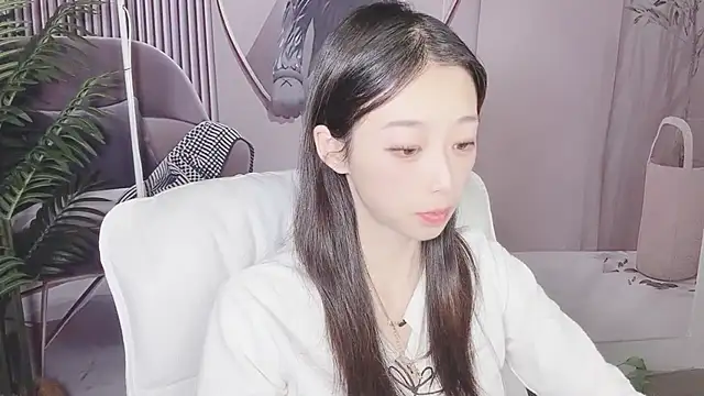 Snapshot of jiangjiang_caicai chatting on 11.15.25 jiangjiang caicai online show from 11.15.25