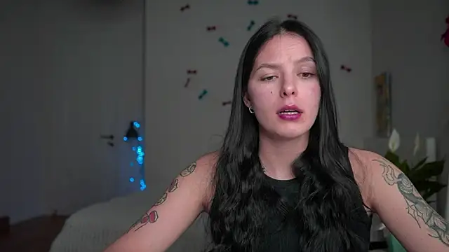 EwelynScott online show from 01.18.26