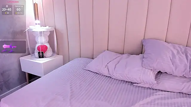 alexamonroe  online show from 07.26.26