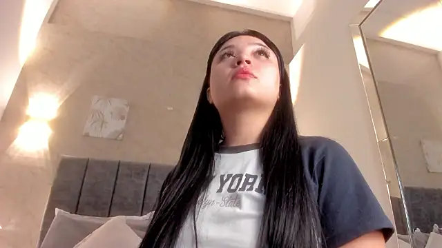 Lunaa bellaa online show from 03.08.26