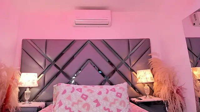 Milan LewisS online show from 03.27.26