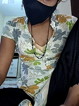 Snapshot of ranisanthutelugu chatting on 09.24.25 ranisanthutelugu online show from 09.24.25