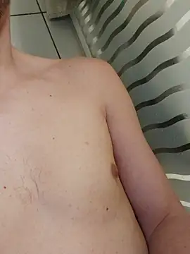 Snapshot of ijustwannafuckyou6969 chatting on 02.11.26 ijustwannafuckyou6969 online show from 02.11.26