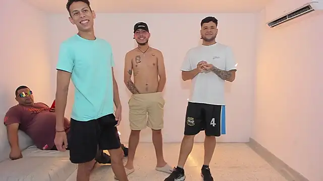 brutal sex room2k online show from 10.11.25