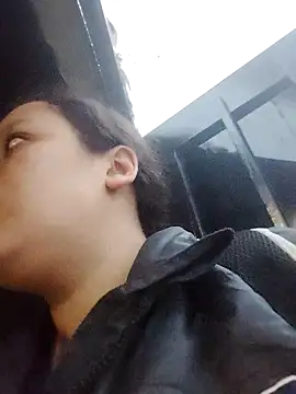 Snapshot of You-sexy-starr chatting on 09.13.25 You-sexy-starr online show from 09.13.25