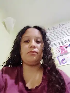 Snapshot of You-sexy-starr chatting on 10.19.25 You-sexy-starr online show from 10.19.25