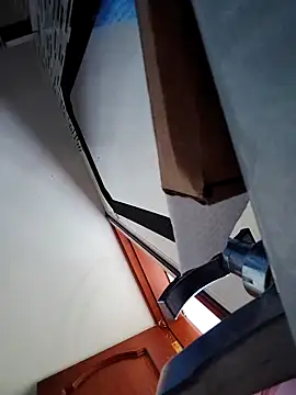 Snapshot of You-sexy-starr chatting on 11.08.25 You-sexy-starr online show from 11.08.25