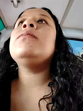 Snapshot of You-sexy-starr chatting on 11.22.25 You-sexy-starr online show from 11.22.25