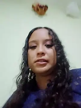 Snapshot of You-sexy-starr chatting on 12.13.25 You-sexy-starr online show from 12.13.25