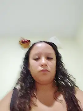 Snapshot of You-sexy-starr chatting on 01.10.26 You-sexy-starr online show from 01.10.26