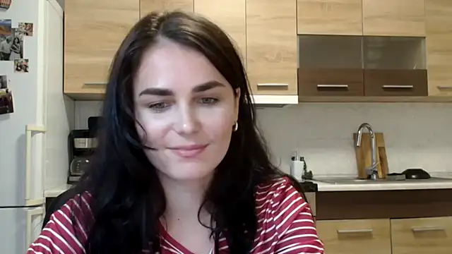 Silviaa a online show from 10.07.25