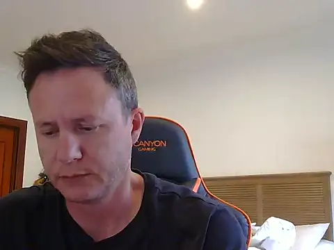 Snapshot of TroyDieselXXX chatting on 01.08.26 TroyDieselXXX online show from 01.08.26