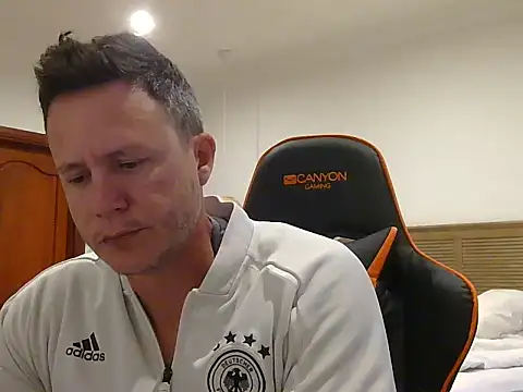 TroyDieselXXX online show from 04.09.26