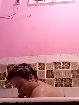 MoonIrene online show from 11.13.25