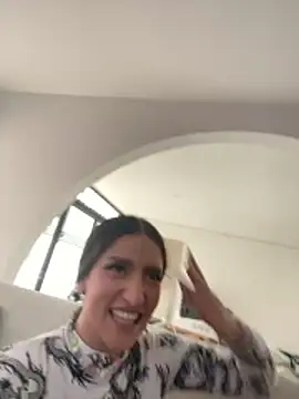 Scaarlettfox online show from 02.09.26