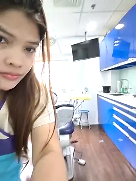 Snapshot of Sweetheart_Claire chatting on 02.14.26 Sweetheart Claire online show from 02.14.26