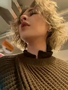 KellyKeler online show from 11.29.25