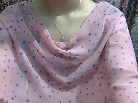 Snapshot of lovely_soniya chatting on 06.04.26 lovely soniya online show from 06.04.26