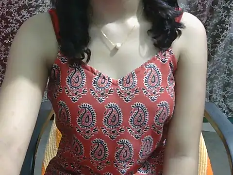 Snapshot of lovely_soniya chatting on 06.25.26 lovely soniya online show from 06.25.26