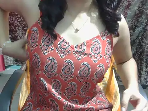 Snapshot of lovely_soniya chatting on 07.30.26 lovely soniya online show from 07.30.26
