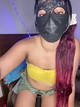 Snapshot of Ariana__Marie chatting on 04.15.26 Ariana Marie online show from 04.15.26