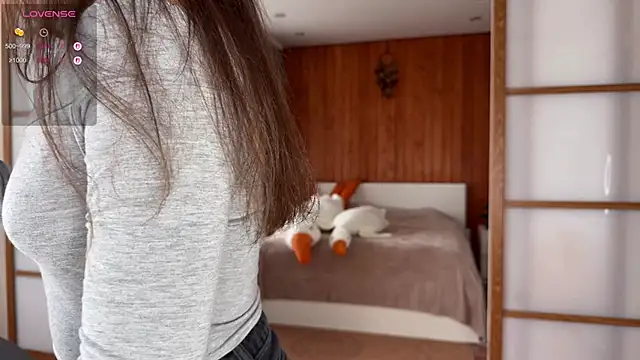 PlumyBun online show from 09.21.25