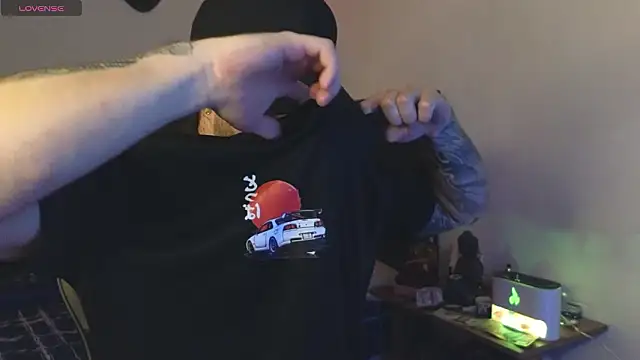 Ades Lowe online show from 02.19.26