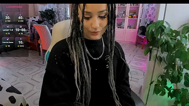 Snapshot of Sserendipityy chatting on 05.17.26 Sserendipityy online show from 05.17.26