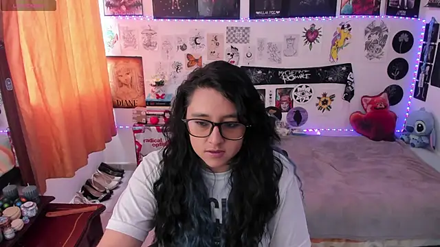 Cherry blush  online show from 05.27.26