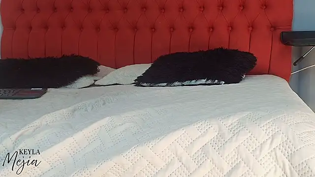 keyla mejia online show from 02.11.26