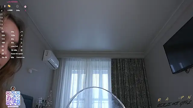 Snapshot of Adeles_vibes chatting on 02.20.26 Adeles vibes online show from 02.20.26