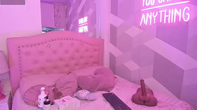 Snapshot of BiancaShermann chatting on 02.06.26 BiancaShermann online show from 02.06.26