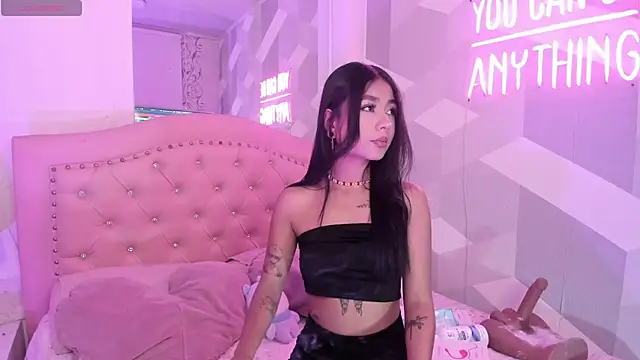 Snapshot of BiancaShermann chatting on 02.07.26 BiancaShermann online show from 02.07.26