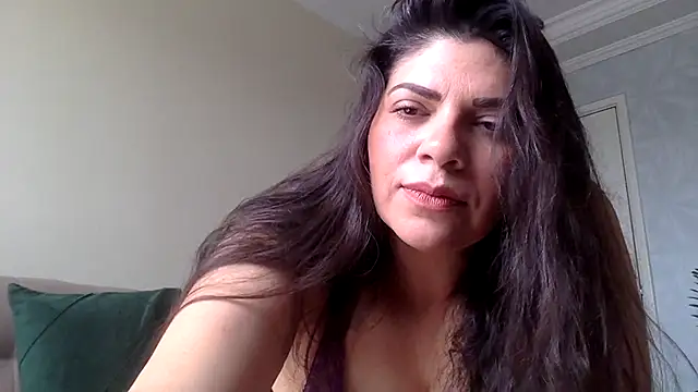 Snapshot of Melissa_Noir chatting on 10.15.25 Melissa Noir online show from 10.15.25