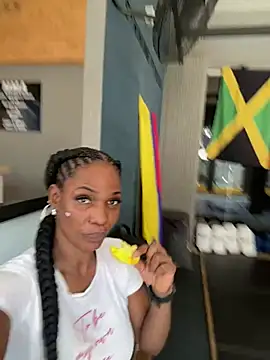 Snapshot of Bustykeyla chatting on 02.20.26 Bustykeyla online show from 02.20.26