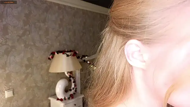 Emma Frosty online show from 09.11.25