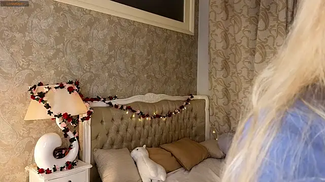 Emma Frosty online show from 11.07.25