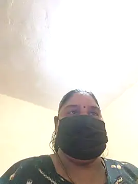 Villageanuty online show from 10.04.25