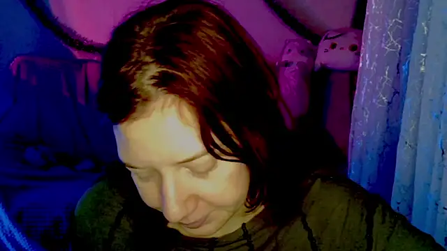 Lily Ember online show from 01.18.26