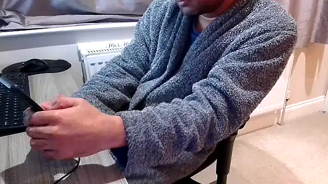 Snapshot of rogamuffin chatting on 03.21.26 rogamuffin online show from 03.21.26