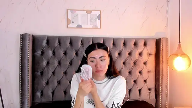 Anya Belth online show from 07.11.26